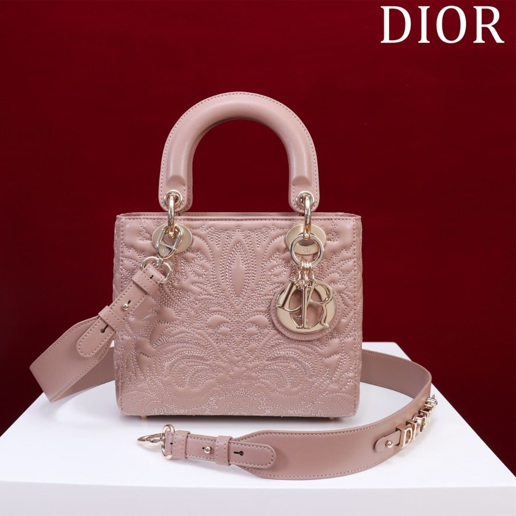 TÚI CHRISTIAN DIOR LADY DIOR Quilted-Effect Lambskin with Ornamental Motif Pink
