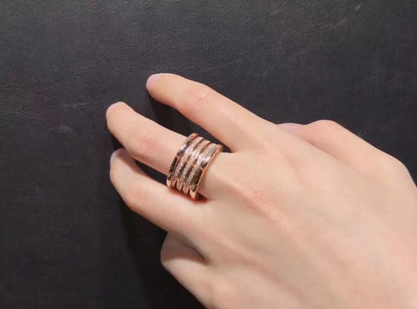 Nhẫn Bulgari B.Zero1 Bốn Hàng Kim Cương Vàng Hồng 18K (Liên hệ để biết giá)