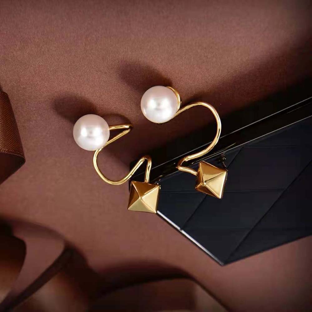 BÔNG TAI Valentino Women Rockstud Ear Cuffs in Metal and Swarovski Pearls