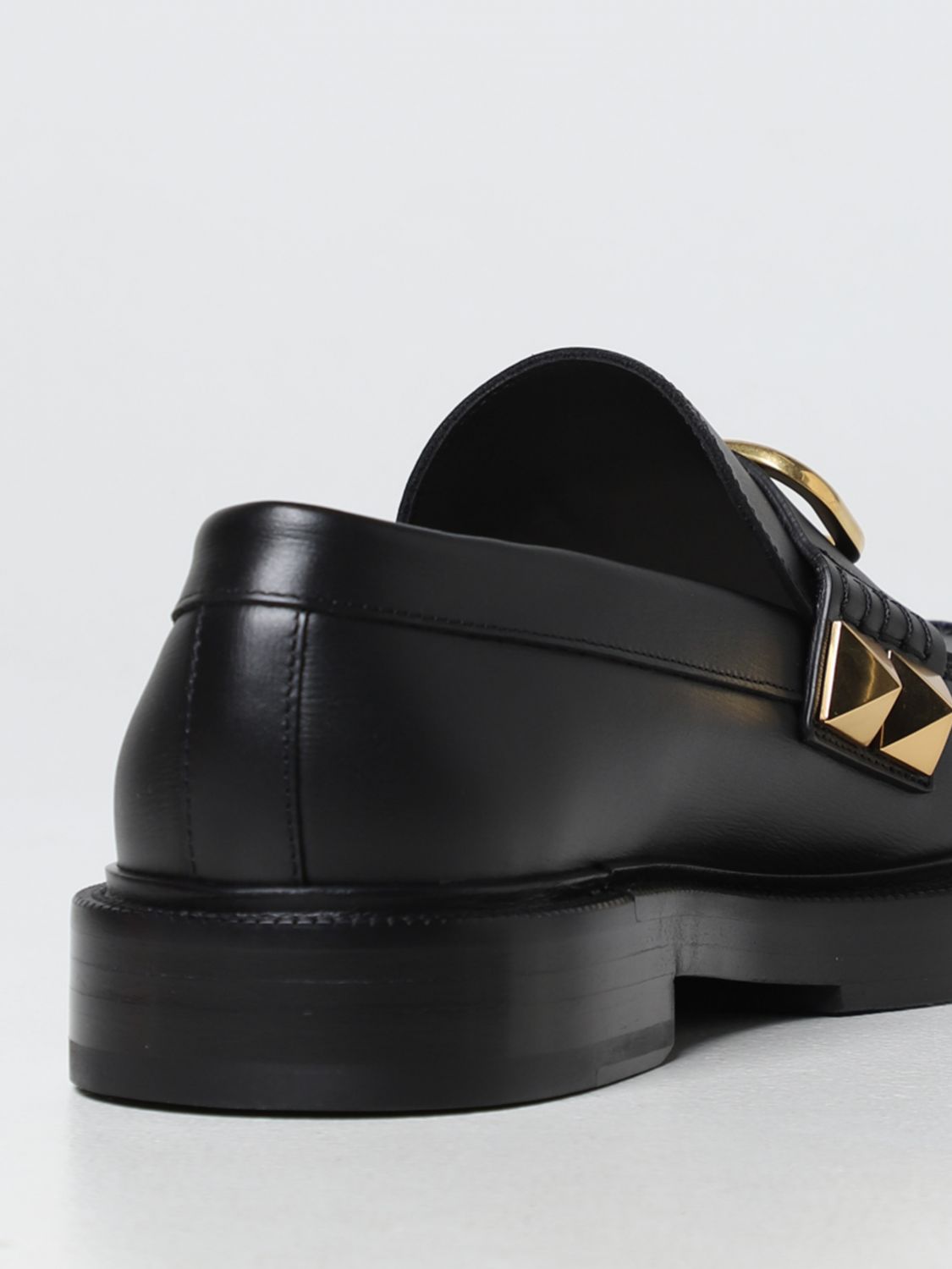 GIÀY VALENTINO GARAVANI Black leather loafers