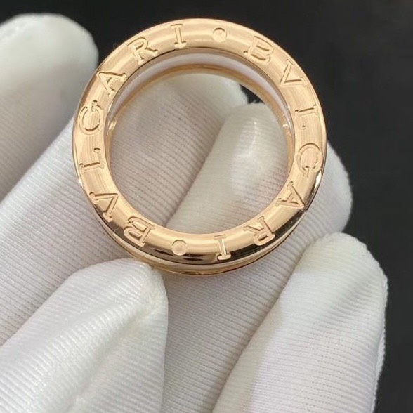 NHẪN BVLGARI B ZERO 1 FOUR BAND WHITE CERAMIC SPRIAL RING YELLOW GOLD 18K