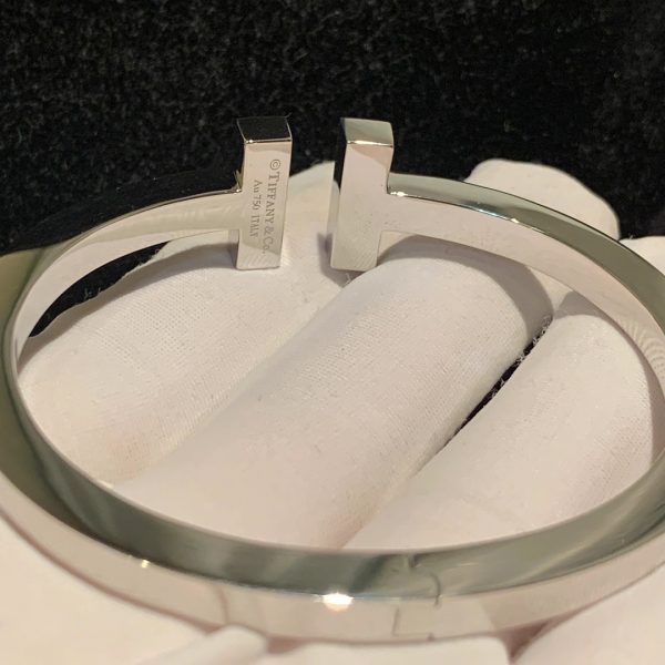 Vòng tay Tiffany & Co T Diamond kim cương vàng trắng 18K