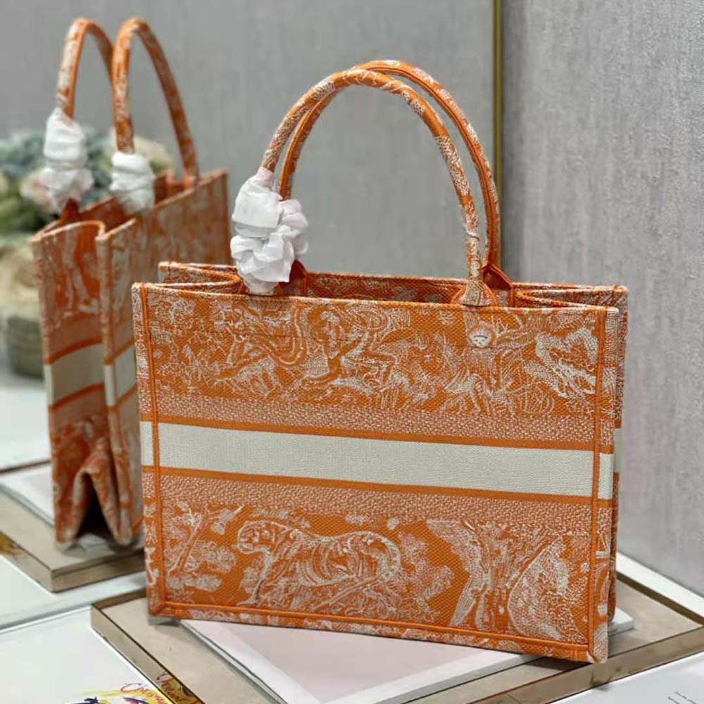 TÚI Dior Women Medium Dior Book Tote Fluorescent Orange Toile de Jouy Reverse Embroidery