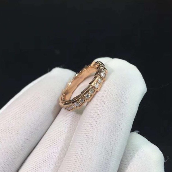 NHẪN BVLGARI SERPENTI WEDDING BAND RING WITH DIAMOND ROSE GOLD 18K