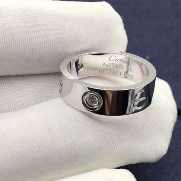 Nhẫn Cartier Love 5.5mm kim cương Band vàng trắng 18K