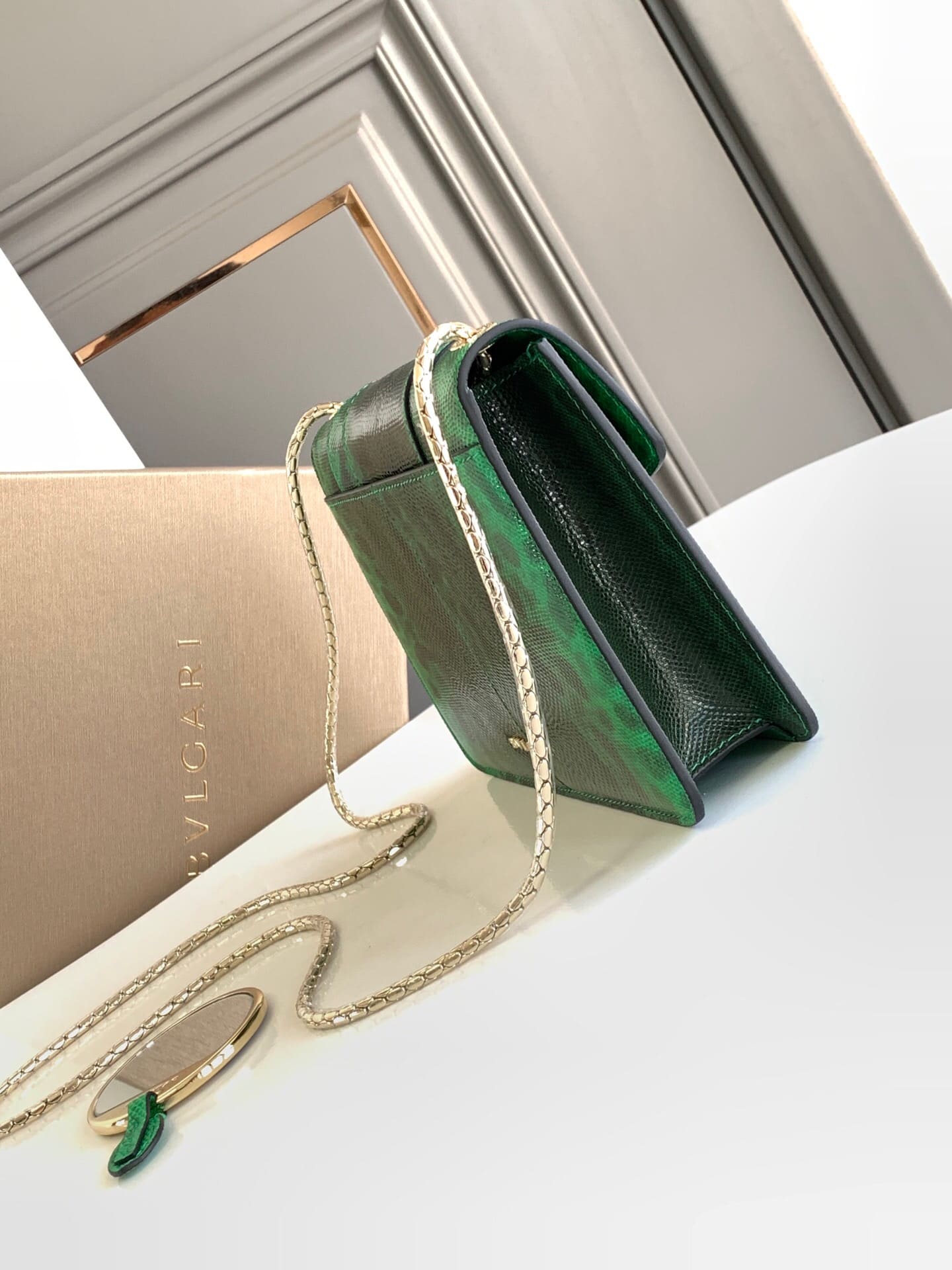 TÚI BVLGARI SERPENTI PYTHON SKIN DA TRĂN