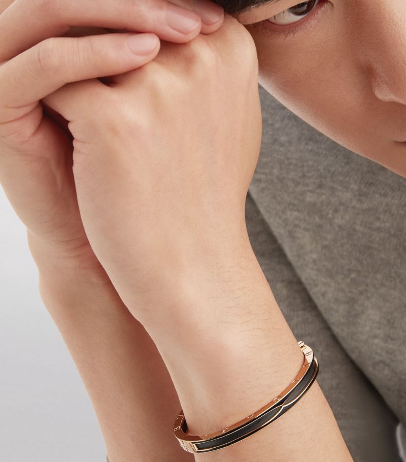 Vòng tay BVLGARI Rose Gold And Ceramic B.Zero1 Bangle vàng hồng 18K