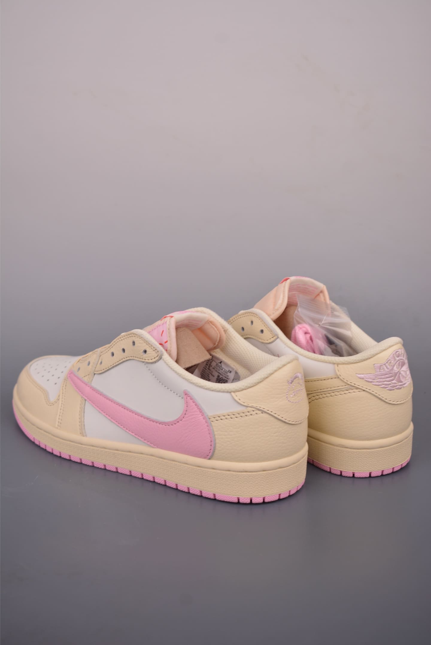 GIÀY TRAVIS SCOTT X AIR JORDAN 1 LOW SHY PINK TOP QUALITY SHOES AAA