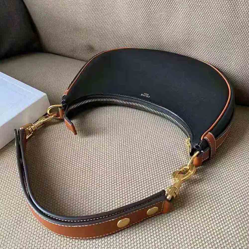 TÚI Celine Women Medium Strap Ava Bag in Smooth Calfskin-Black