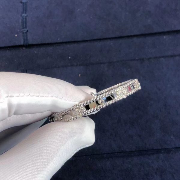 Vòng tay Van Cleef & Arpels Perlée Sweet Clovers kim cương vàng trắng 18K