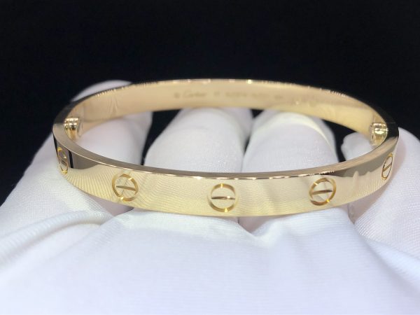 Vòng tay Cartier Love vàng hồng 18K