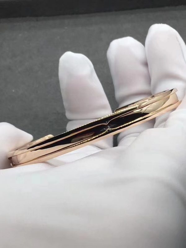 Vòng tay BVLGARI B.Zero1 Rose Gold vàng hồng 18K