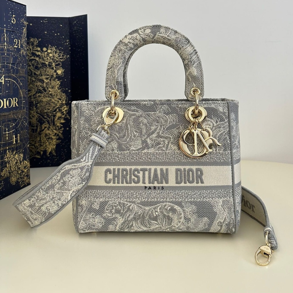TÚI CHRISTIAN DIOR Lady D-lite Bag Gray Toile de Jouy Reverse Embroidery