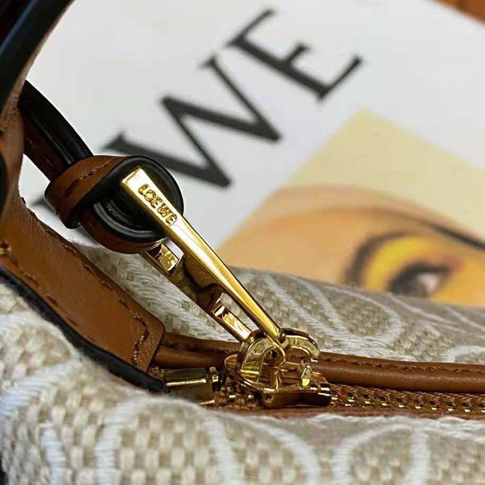 TÚI LOEWE Cubi Bag in Anagram Jacquard and Calfskin