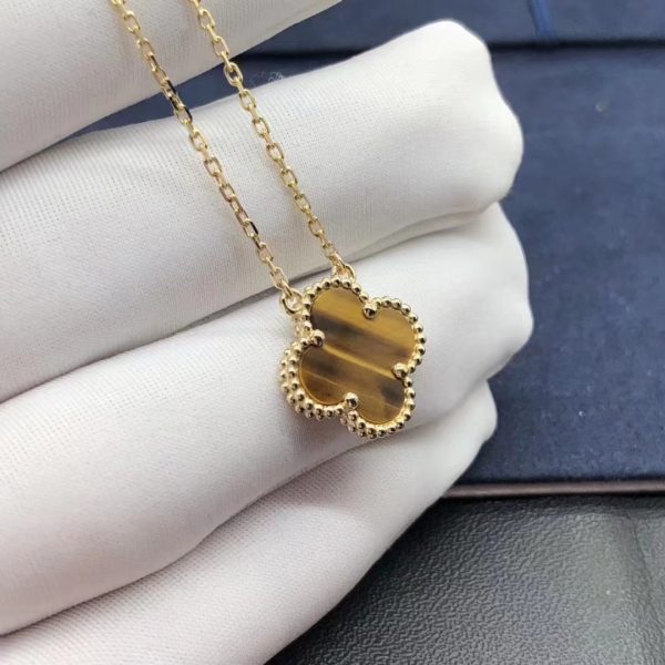 Vòng cổ Van Cleef & Arpels Vintage Alhambra Tiger eyes mắt hổ vàng vàng 18K