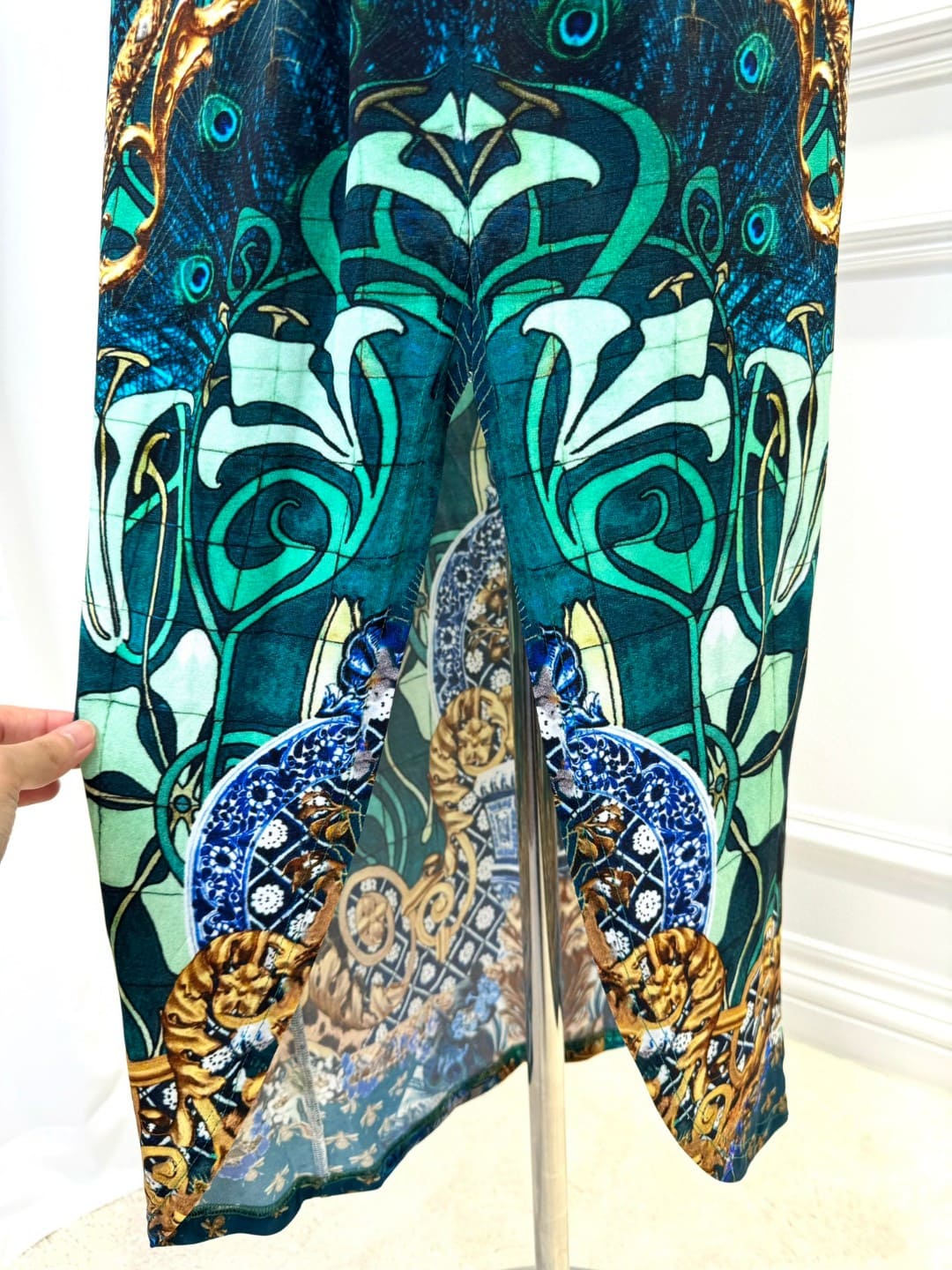 VÁY CAMILLA V NECK GREEN PEACOCK LONG DRESS High Classy