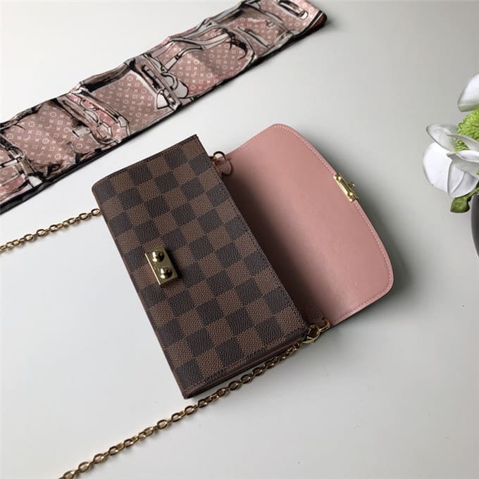 Ví LOUIS VUITTON zippy wallet