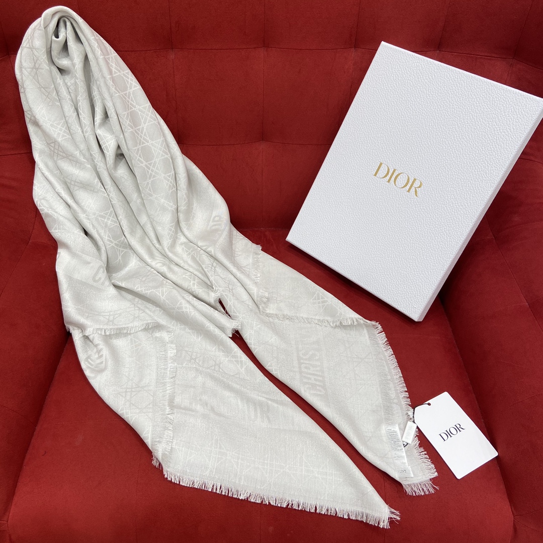 KHĂN Christian Dior Rattan gold wire shawl Scarf