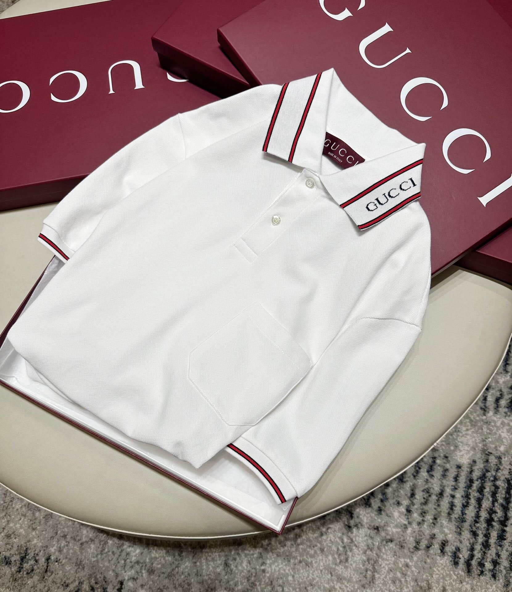 ÁO GUCCI LOGO COLLAR POLO SHIRT WHITE