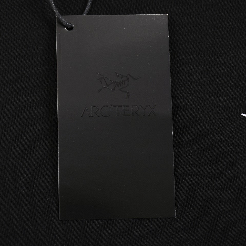 ÁO Arcteryx x JilSander T SHIRT BLACK