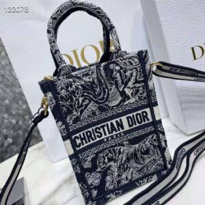 TÚI Dior Women Mini Dior Book Tote Phone Bag Blue Toile de Jouy Reverse Embroidery