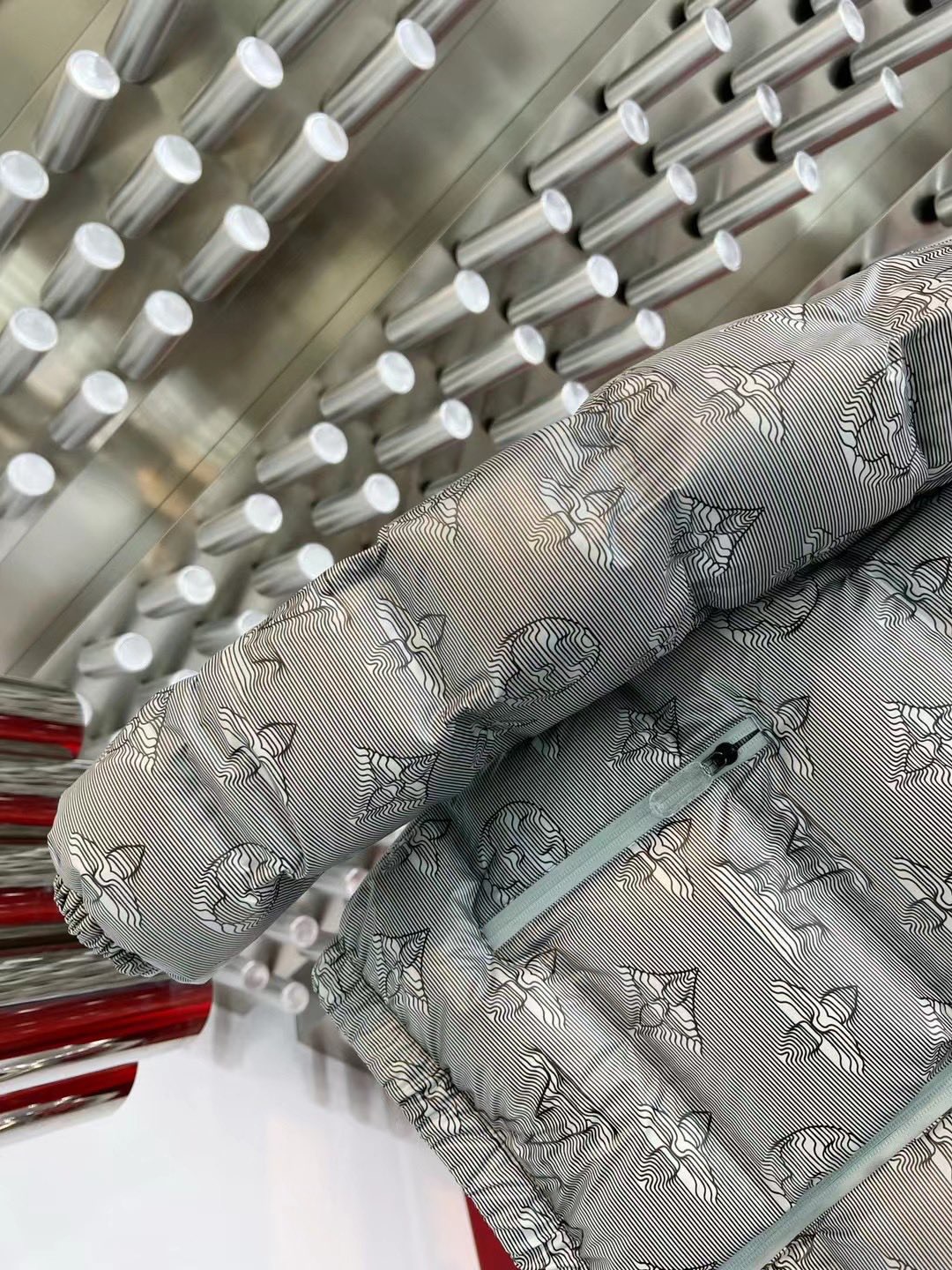 ÁO LOUIS VUITTON DOWN JACKET
