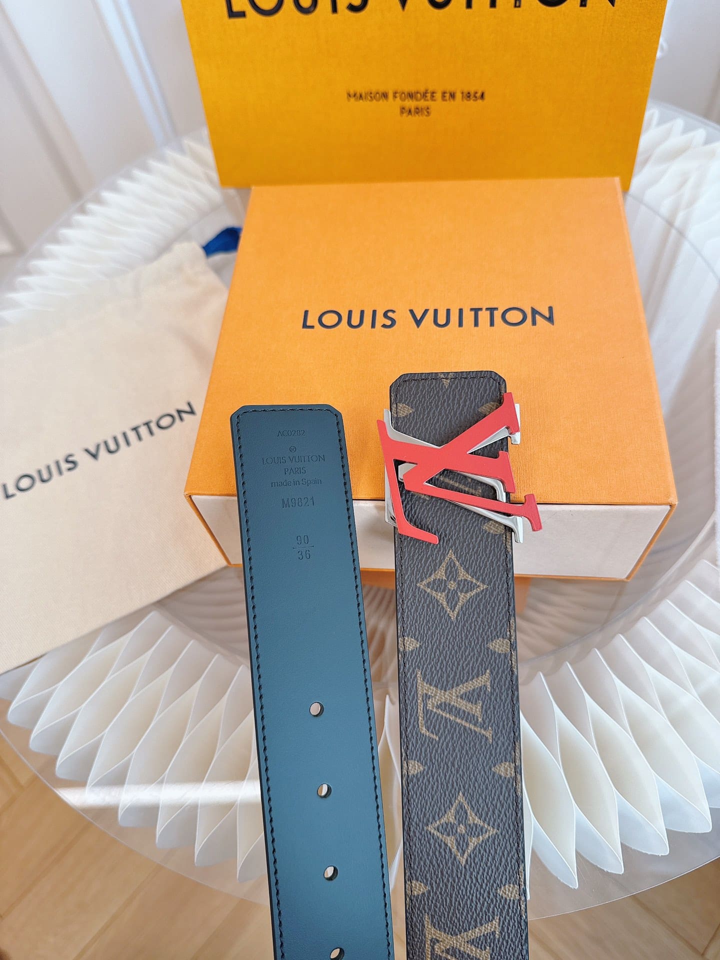 DÂY LƯNG LOUIS VUITTON DOUBLE LV BROWN MONOGRAM LEATHER Khóa bạc đỏ