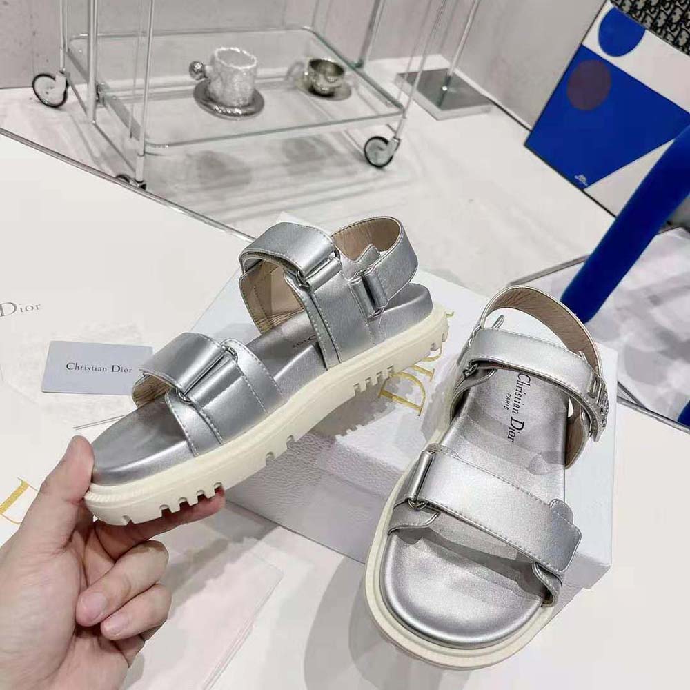 DÉP SANDAL DIOR Dioract Sandal Silver-Tone Shiny Laminated Calfskin