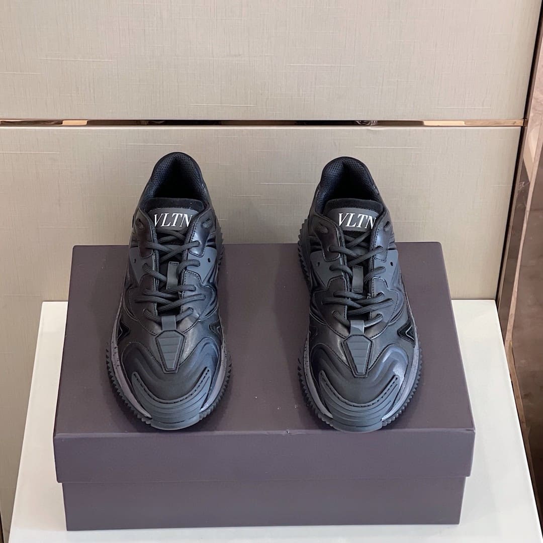 GIÀY VALENTINO GARAVANI VLTN SNEAKERS SHOES AAA
