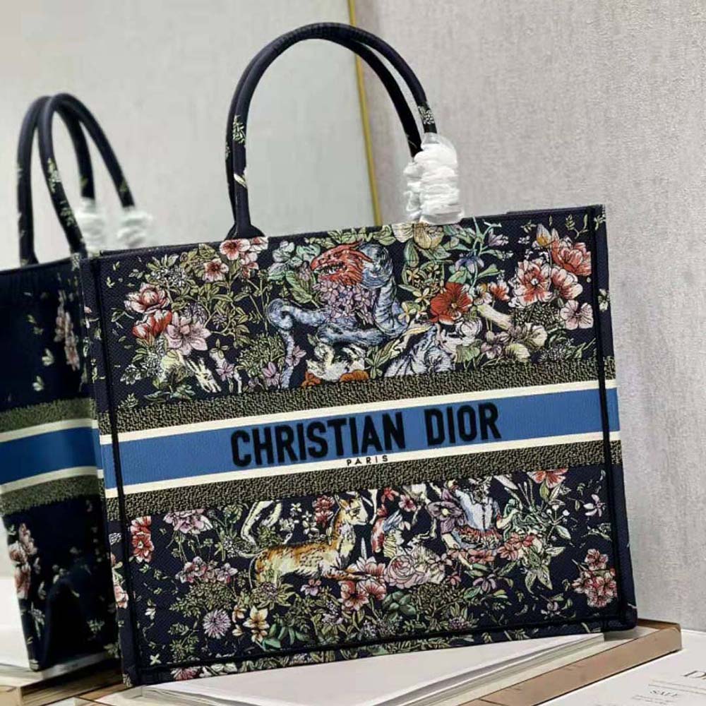 TÚI Dior Women Large Dior Book Tote Blue Multicolor D-Constellation Embroidery
