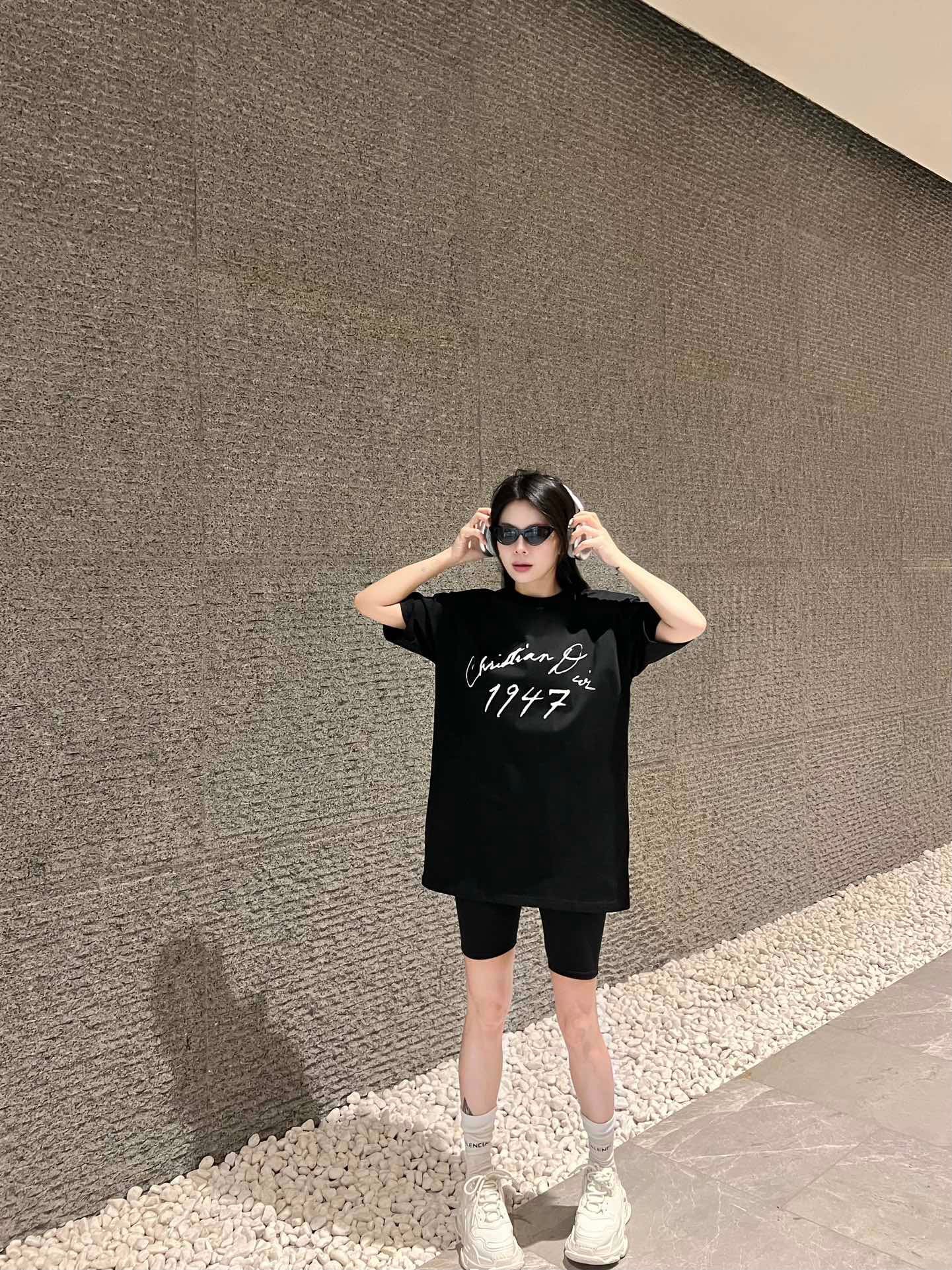 ÁO DIOR T SHIRT MÀU ĐEN UNISEX