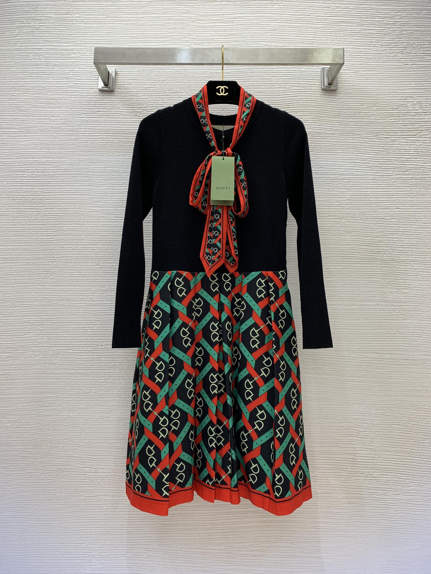 ÁO GUCCI  DRESS WOOL Top AAA