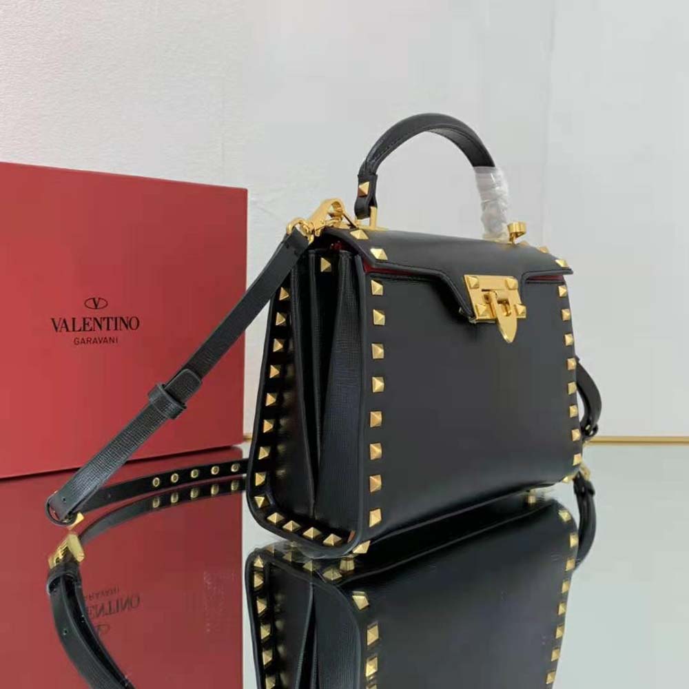 TÚI Valentino Rockstud Alcove Grainy Calfskin Handbag-Black