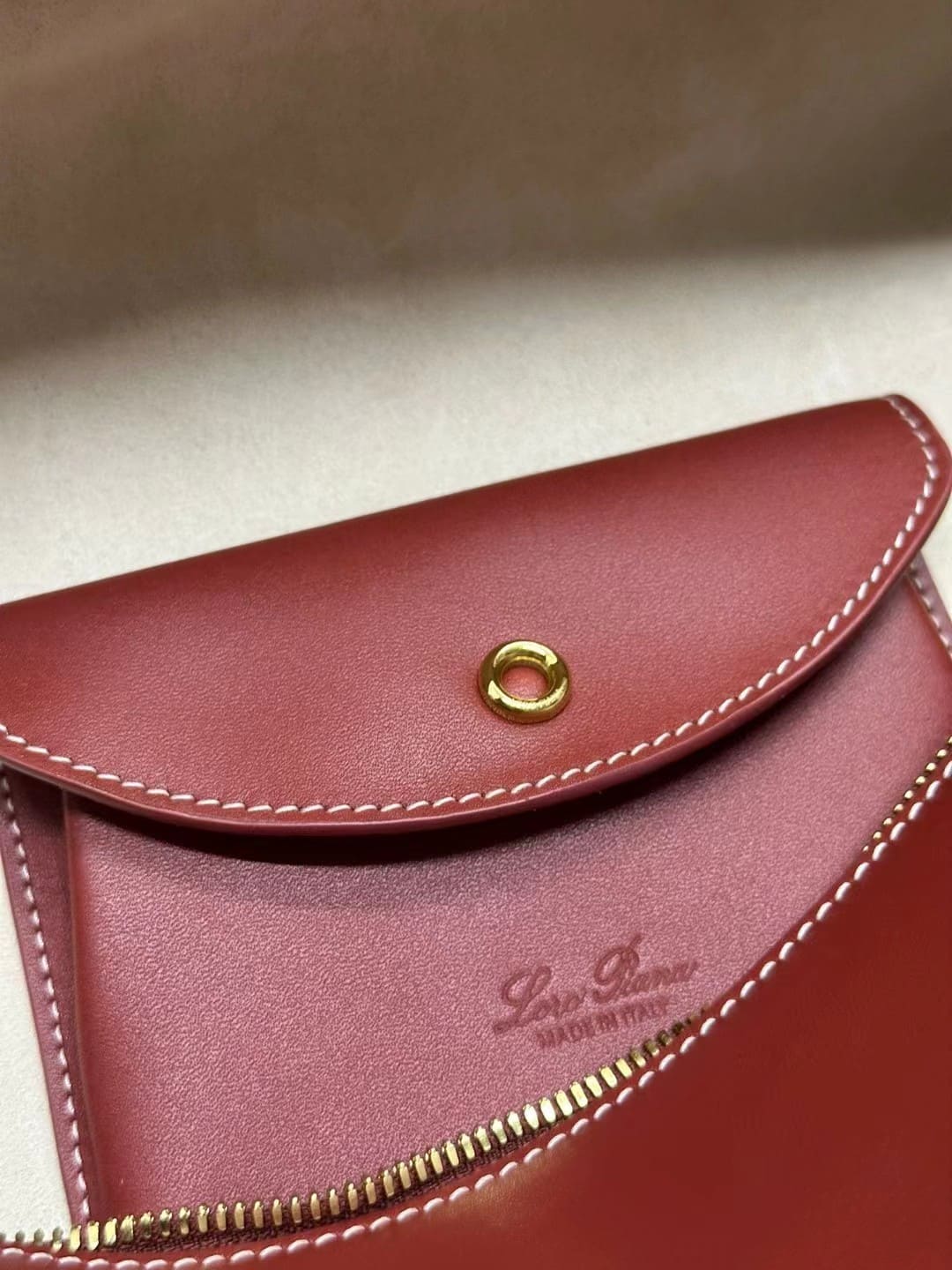 TÚI Loro Piana Women Extra Pocket L27 in Sheepskin Leather Bordeaux