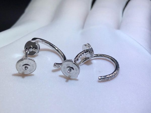 Bông tai Cartier Juste un Clou kim cương vàng trắng 18K