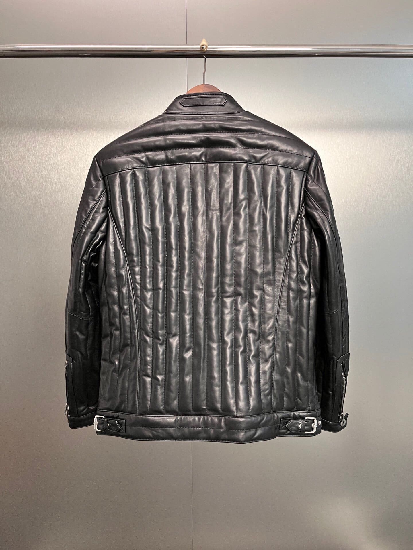 ÁO TOM FORD BLACK LEATHER JACKET