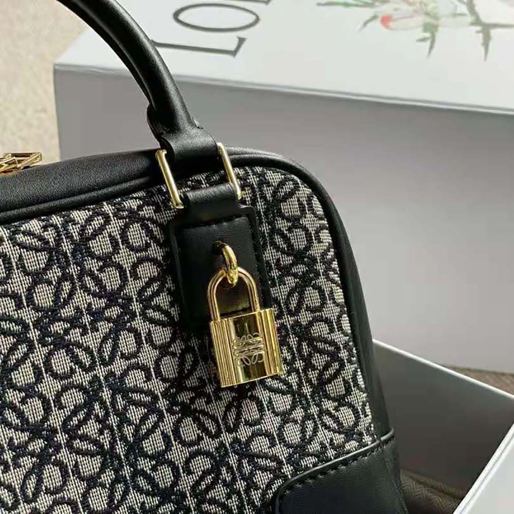 TÚI LOEWE Amazona 19 Square Bag bằng vải Jacquard và da bê đen