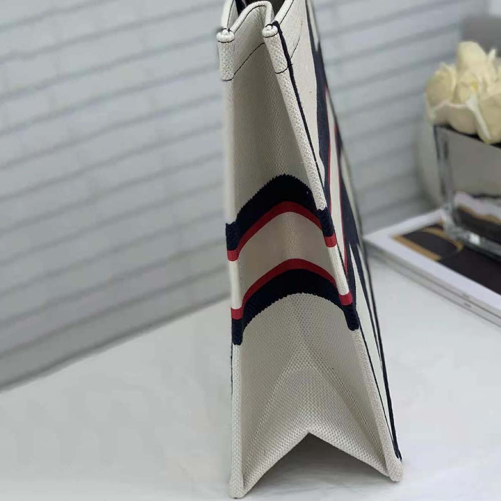 TÚI Dior Women Dioralps Dior Book Tote White Three-Tone Embroidery