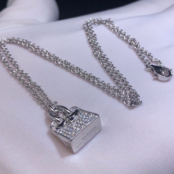 Vòng cổ Amulet Birkin Pave Diamonds vàng trắng 18K