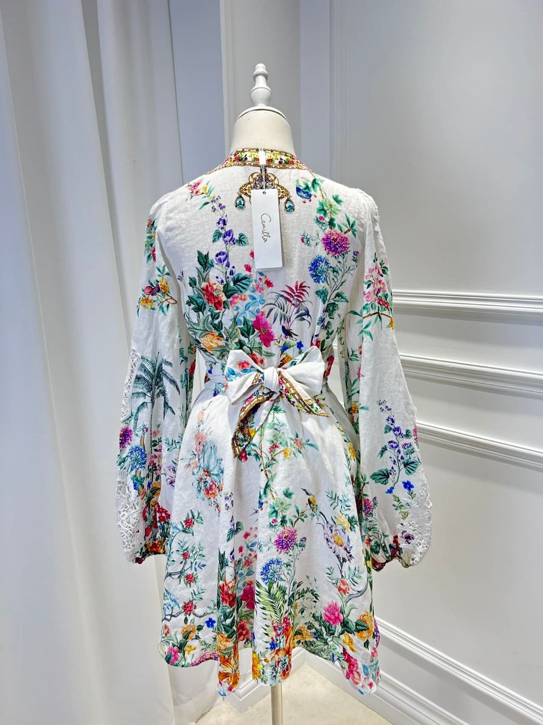 VÁY CAMILLA V NECK COLORFUL FLOWER MID DRESS High Classy