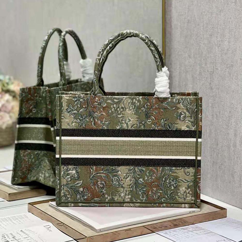 TÚI Christian Dior Book Tote Metallic Green Dior Brocart Embroidery