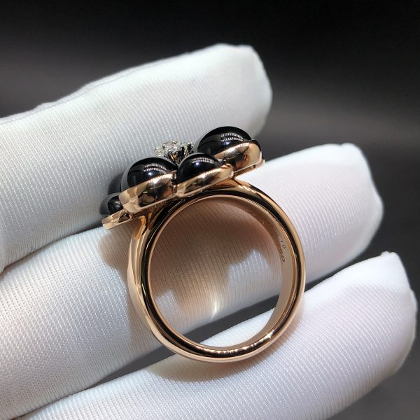 Nhẫn Van Cleef & Arpels Onyx Cosmos vàng hồng 18K