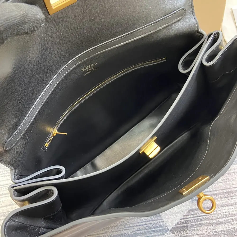 TÚI BALENCIAGA Rodeo Large Handbag in Black