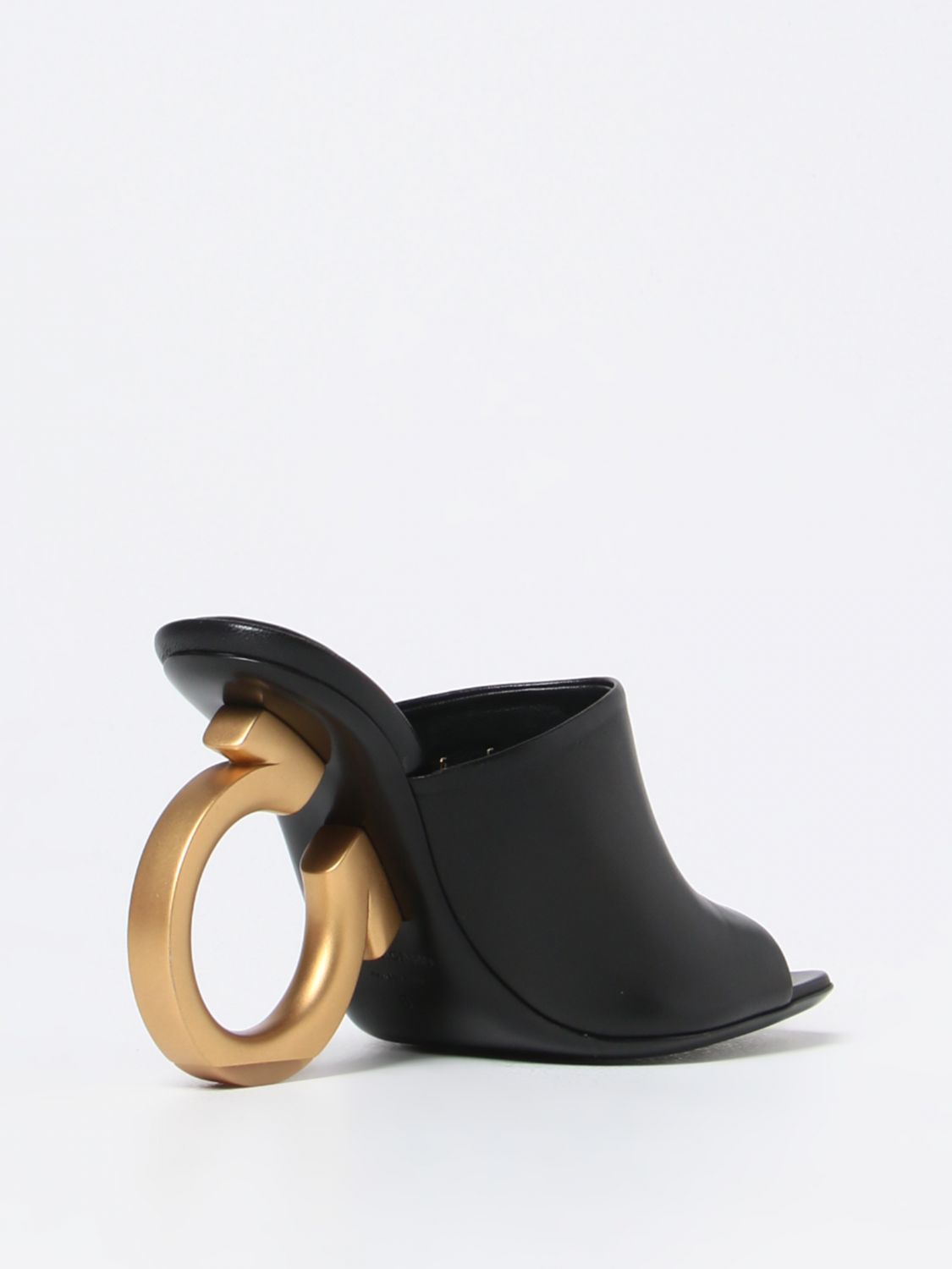 GIÀY SALVATORE FERRAGAMO Black high heel shoes