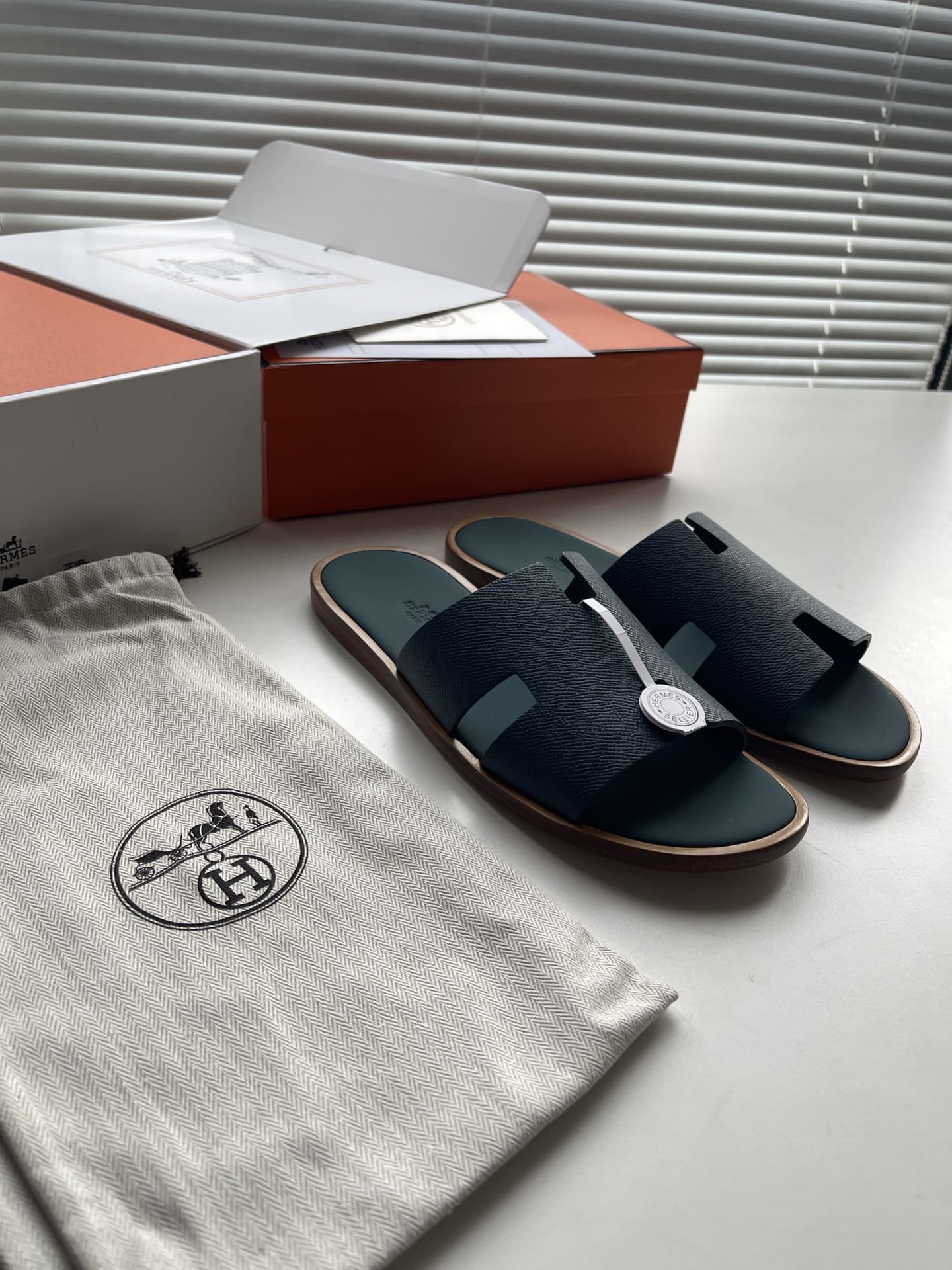 DÉP HERMES IZMIR BLUE H SANDAL AAA
