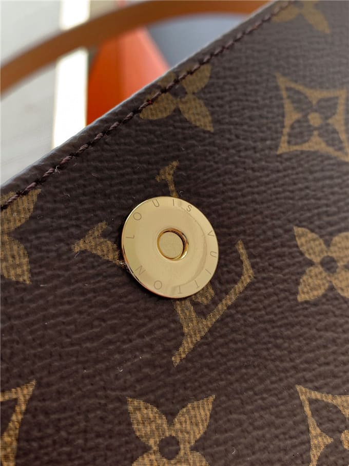 Túi LOUIS VUITTON Sling handbag