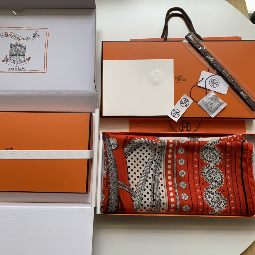 KHĂN HERMES H Family cashmere scarf
