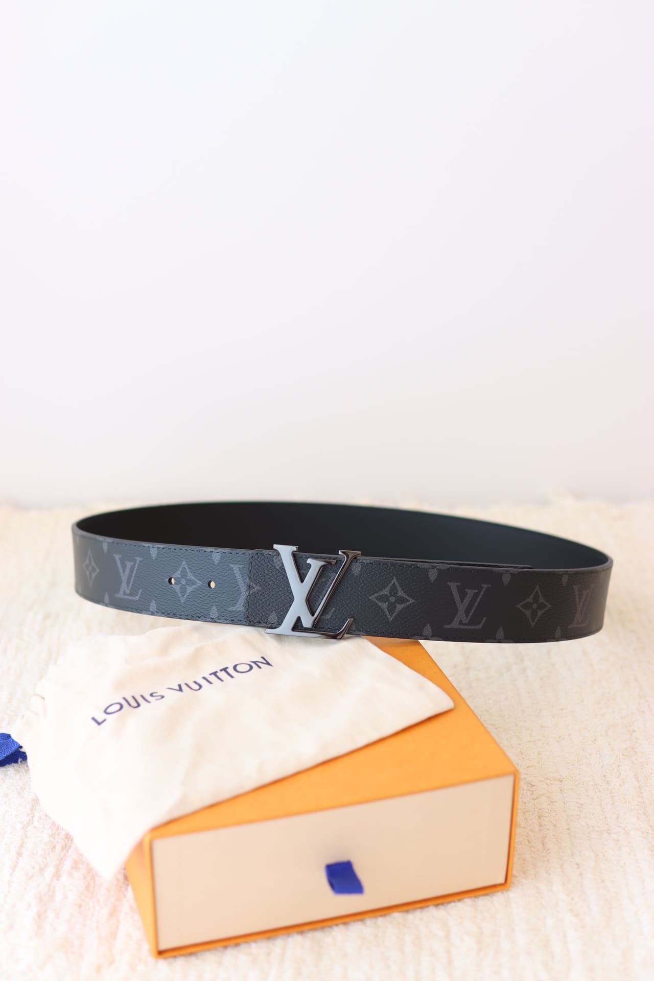 DÂY LƯNG LOUIS VUITTON LV BLACK MONOGRAM Khóa đen bóng