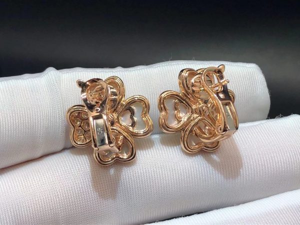 Bông tai Van Cleef & Arpels Cosmos xà cừ kim cương vàng hồng 18K