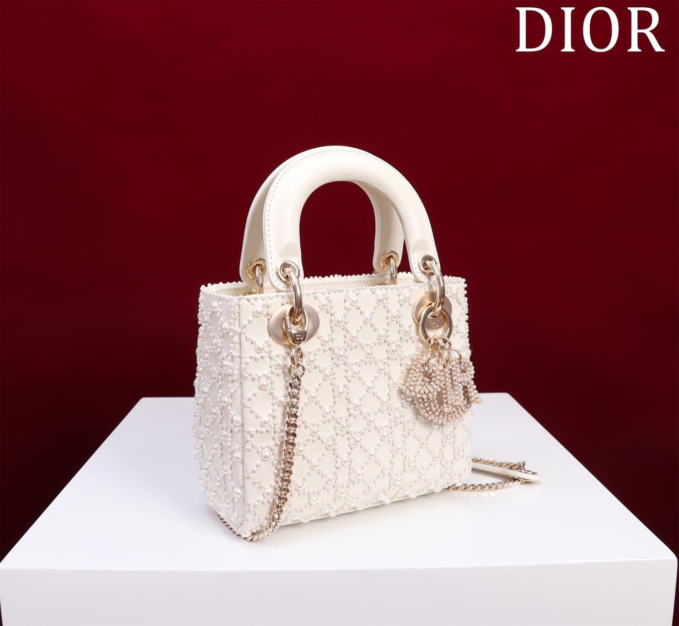TÚI CHRISTIAN DIOR LADY DIOR Cannage Calfskin with Platinum Beaded Pearl Embroidery White